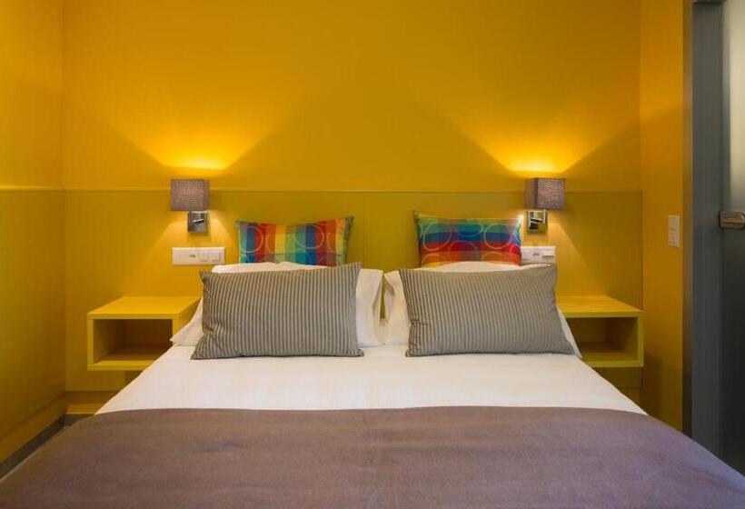 جناح جونيور, Liberty Self Check In