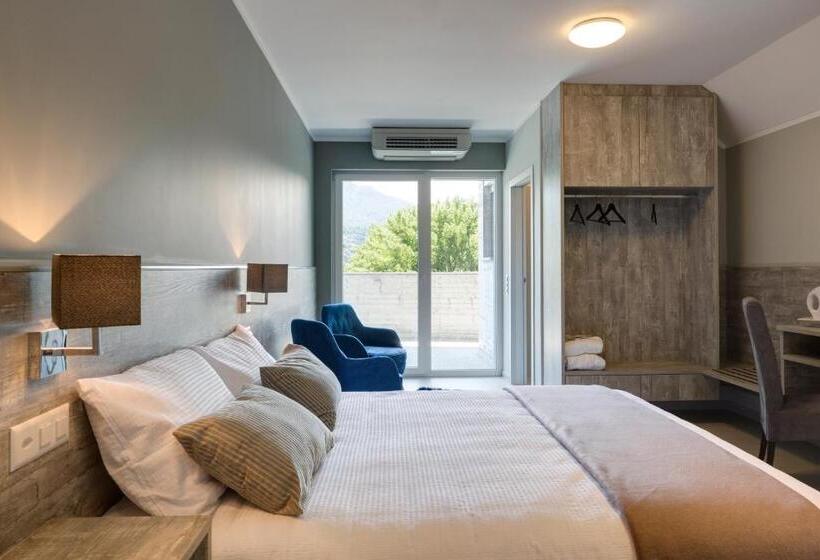 جناح ديلوكس, Liberty Self Check In