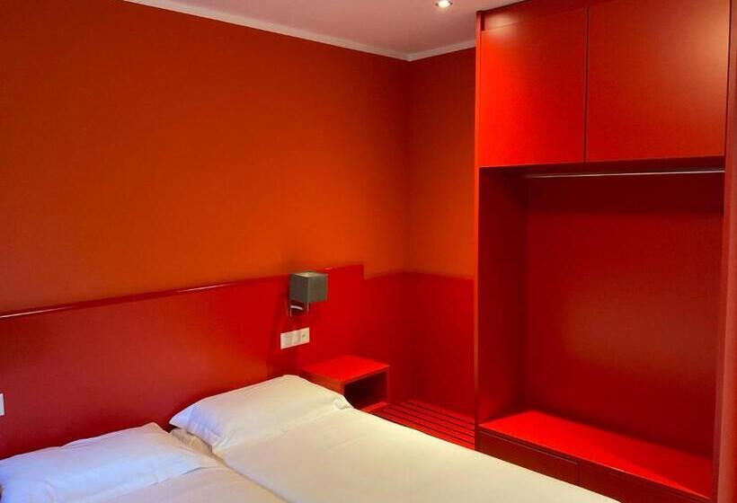 غرفة كلاسيكية فردية, Liberty Self Check In