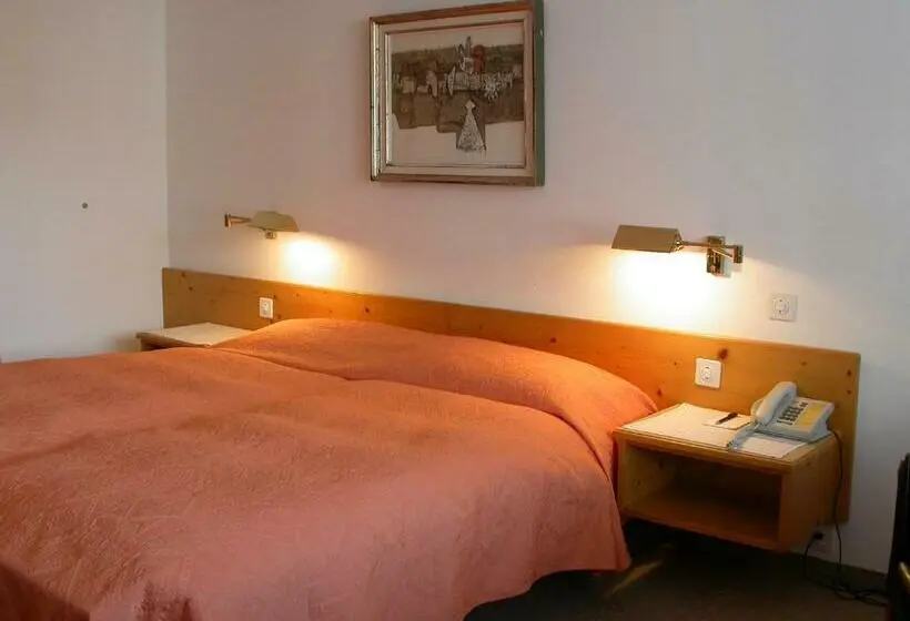 Standard-huone, Pöstli