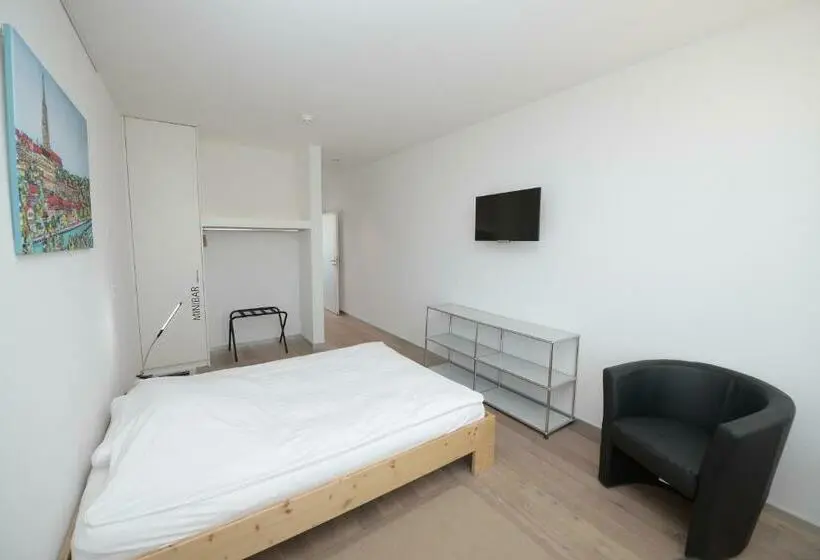 Quarto standart individual, Q.c.m. Campus