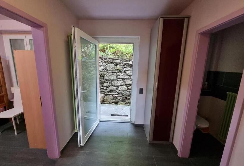 חדר משפחתי, Residence Venus Garden