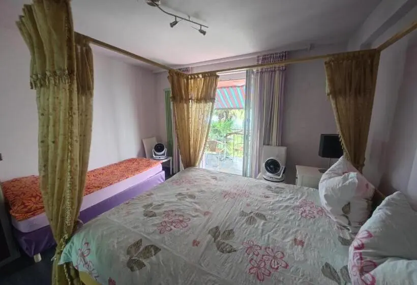 Standard Kolmen Hengen Huone, Residence Venus Garden