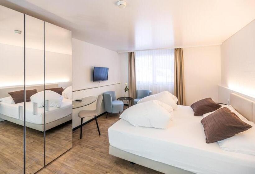 Номер Стандарт, Rischli