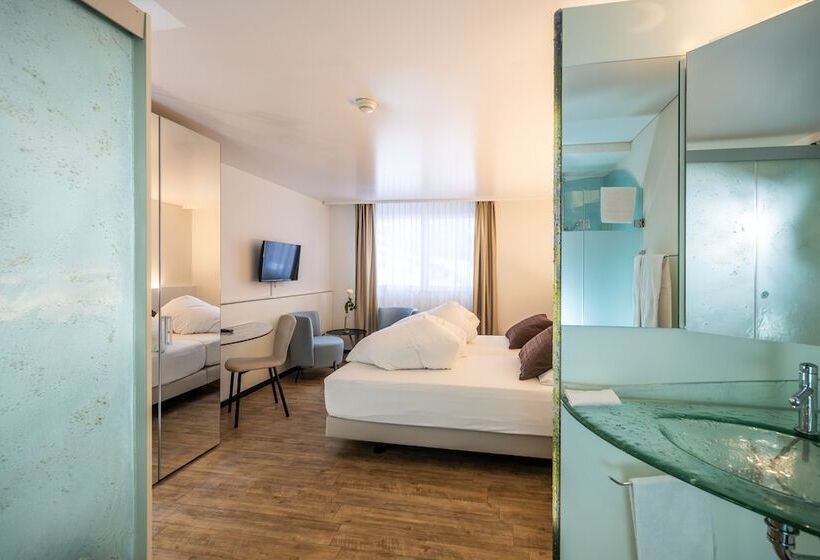 スタンダードルーム, Rischli