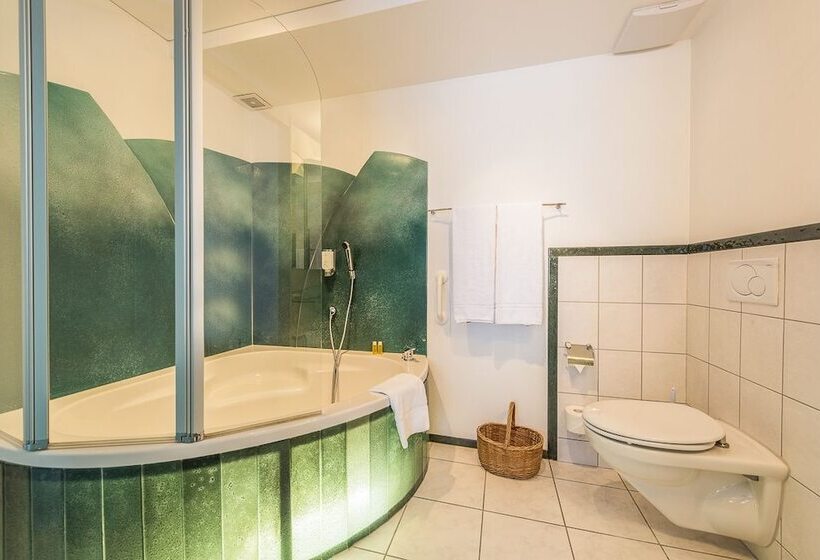 غرفة قياسية, Rischli