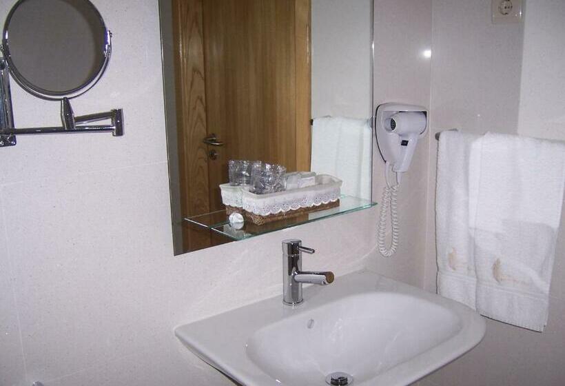 스탠다드 싱글 룸, Santa Apolonia