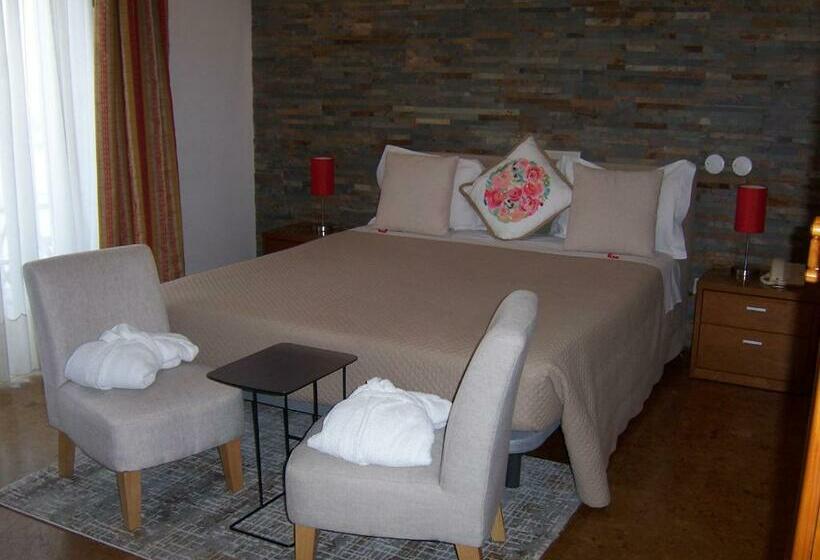 스탠다드 룸, Santa Apolonia