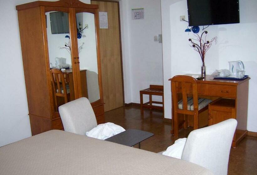 스탠다드 룸, Santa Apolonia