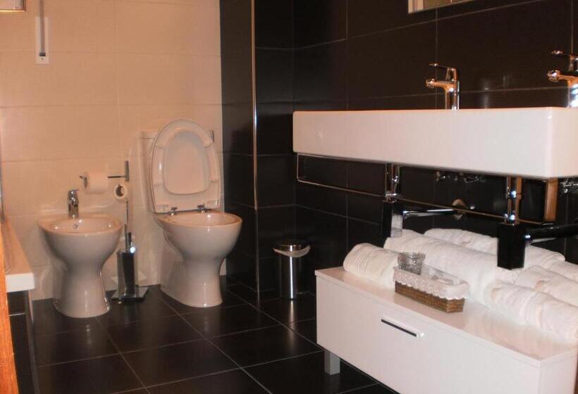 스탠다드 룸, Santa Apolonia