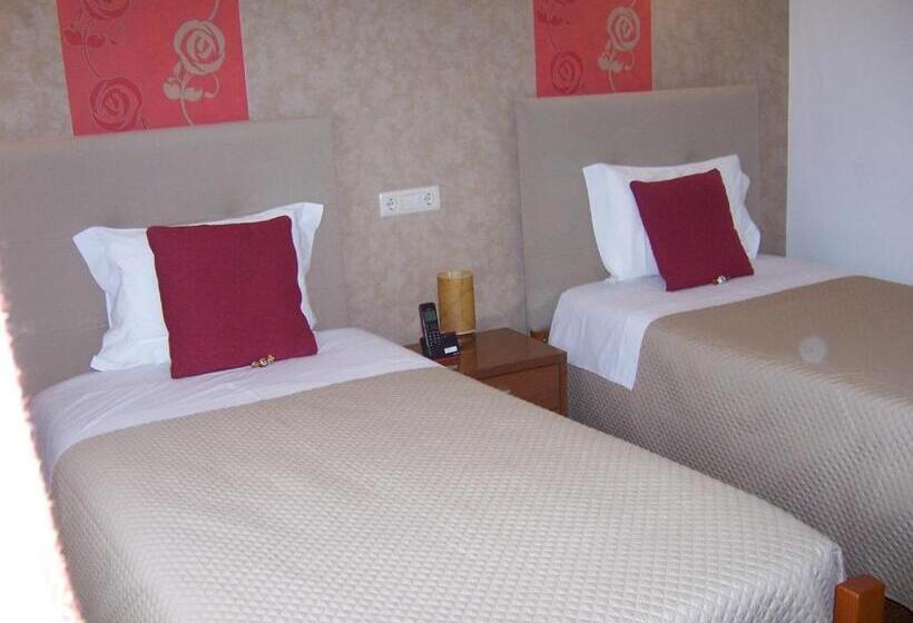 스탠다드 룸, Santa Apolonia