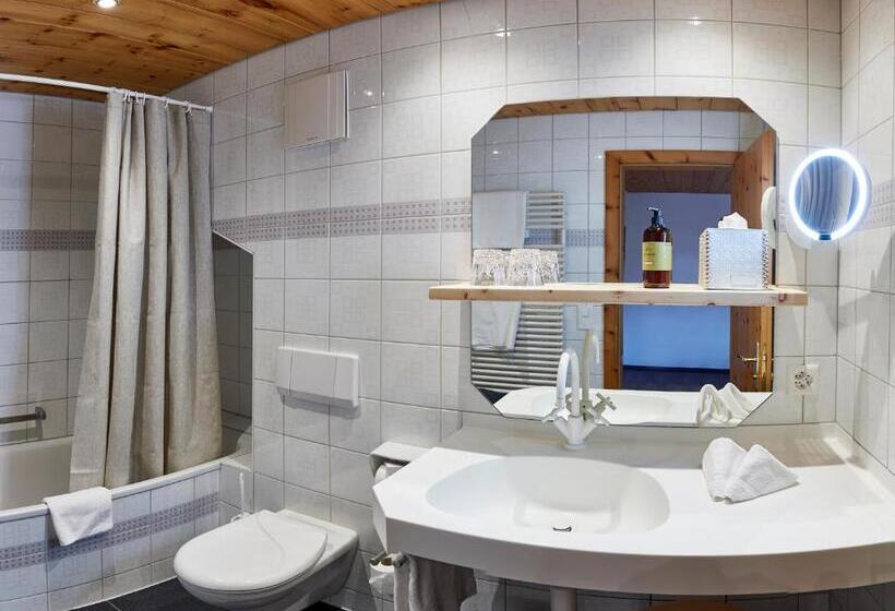 غرفة قياسية مزوَّدة بتراس, Stoffel   Adults Only