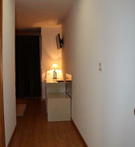 חדר סטנדרט, Troia