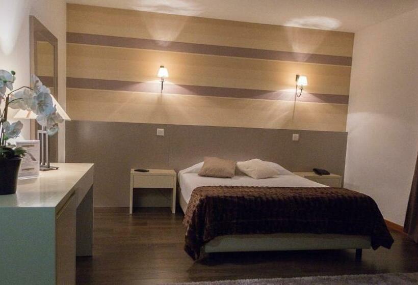 חדר סטנדרט, Troia