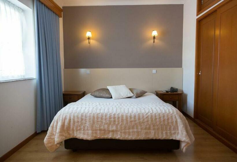 חדר סטנדרט, Troia