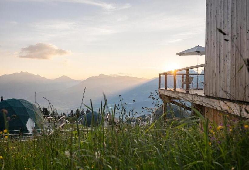 Люкс, Whitepod Original