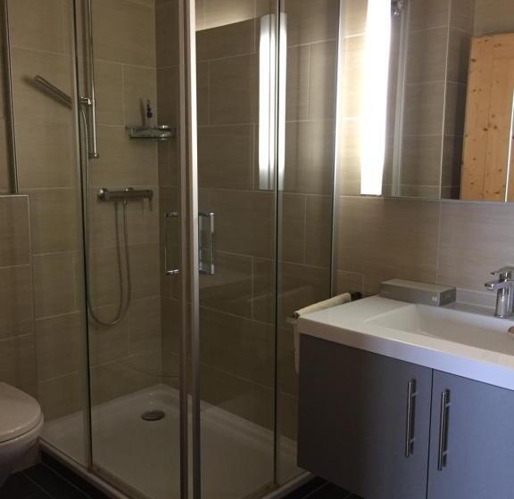 סוויטה, Zodiaque