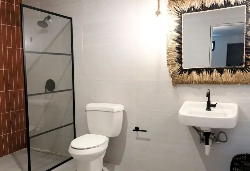 اتاق استاندارد با 2 تخت دوبل, Bali Hotel Adults Only Isla Verde, A Trademark By Wyndham