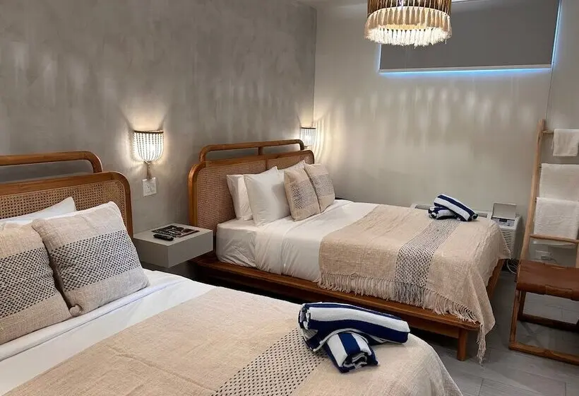 اتاق استاندارد با 2 تخت دوبل, Bali Hotel Adults Only Isla Verde, A Trademark By Wyndham