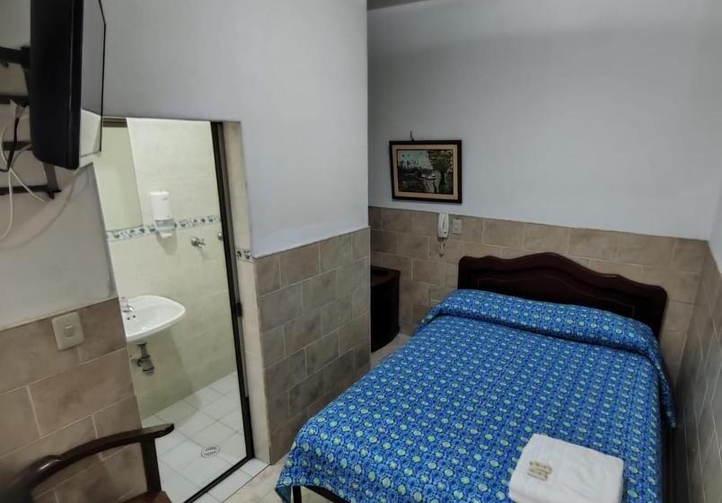 スタンダードシングルルーム, El Marquez De San Fernando