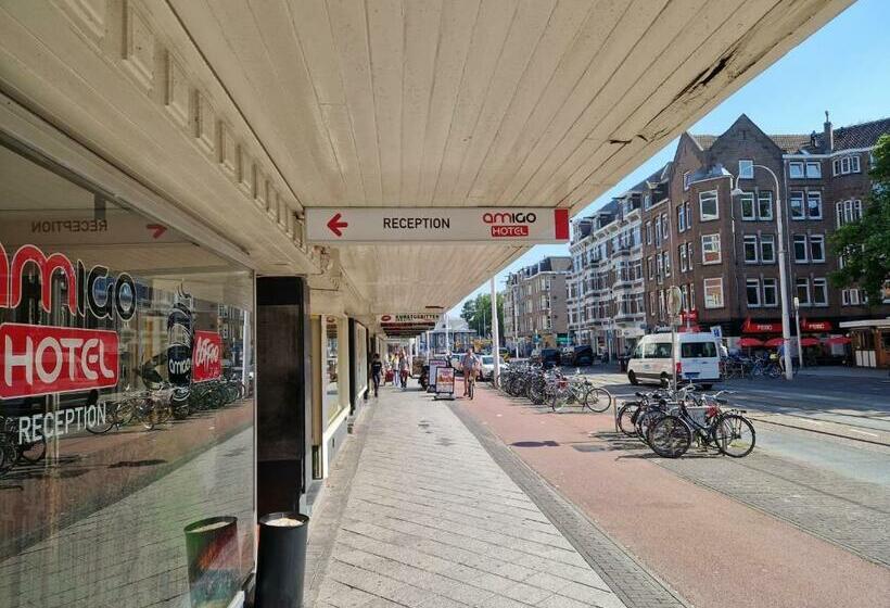 تختخواب در اتاق مشترک, Amigo Hostel