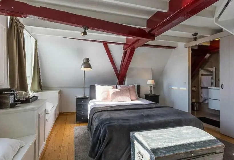 スタンダードルーム, B&b Parijs Aan De Kaai