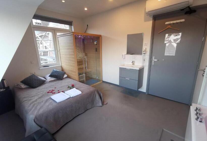 デラックスルーム, Chao Nl 24 Hours Open