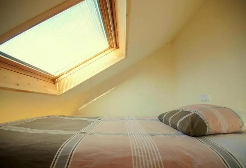Deluxe-studio, Ensche Day Inn