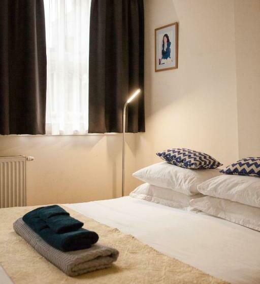 Standard Room, Kuwadro Guesthouse Jordaan