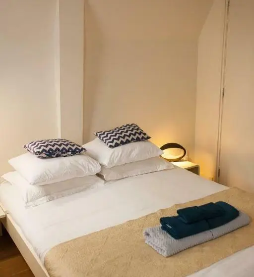 Standard Room, Kuwadro Guesthouse Jordaan