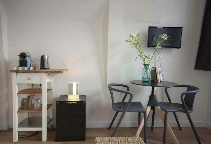 Standard Room, Kuwadro Guesthouse Jordaan