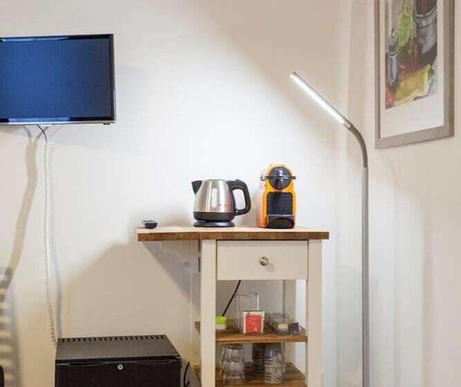 Standard Room, Kuwadro Guesthouse Jordaan