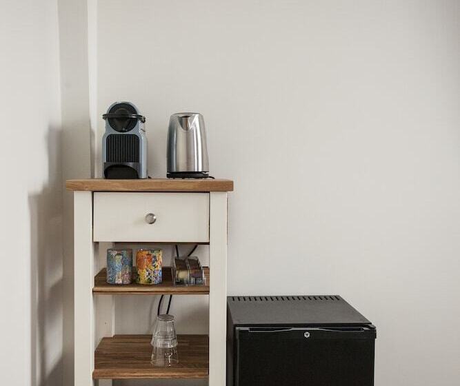 Standard Room, Kuwadro Guesthouse Jordaan