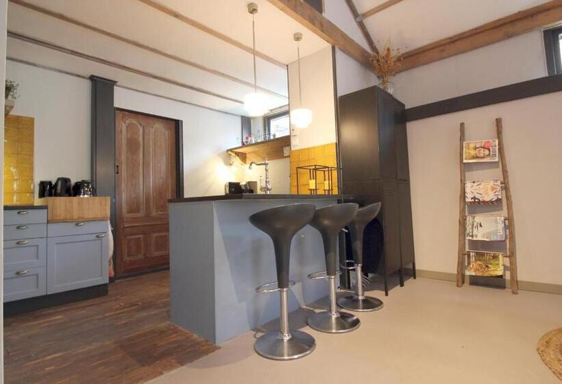 דירת חדר, Bed & Breakfast De Ruige Weide