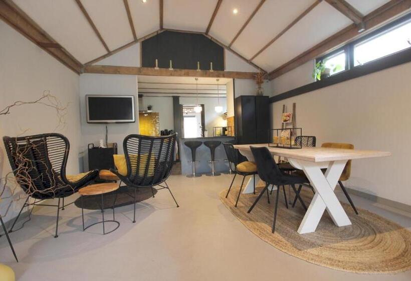 شقة غرفة واحدة, Bed & Breakfast De Ruige Weide