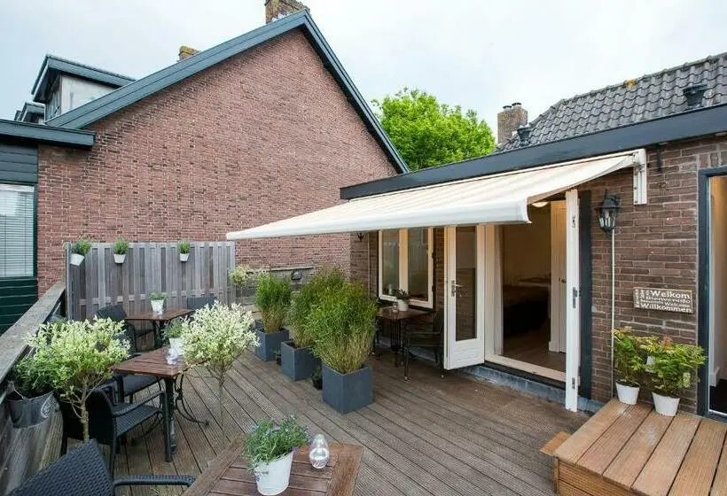 バルコニー付きスタンダードルーム, Bed & Breakfast De Vier Seizoenen