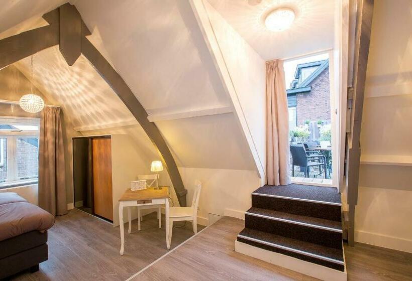 Номер Стандарт Трехместный, Bed & Breakfast De Vier Seizoenen