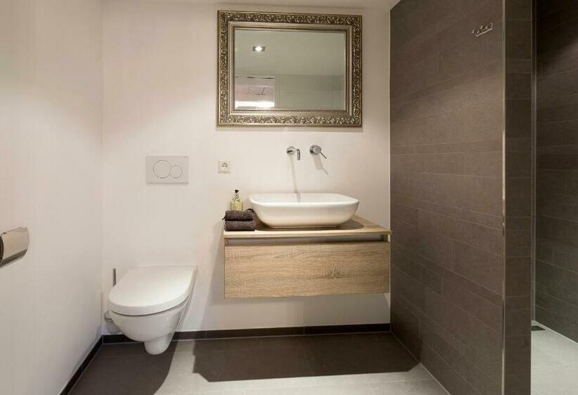 חדר סטנדרט לשלושה, Bed & Breakfast De Vier Seizoenen