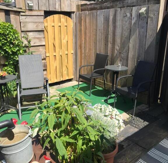 اتاق سوپریور, Bed & Breakfast Klokgaaf