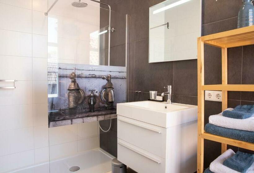 スイート（家族用）, Bed & Breakfast Monument076 Etten Leur