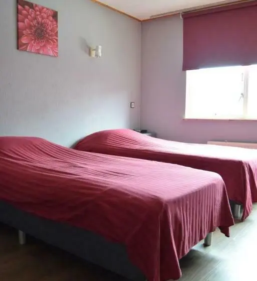 Standard Room, Cafe 't Zonneke