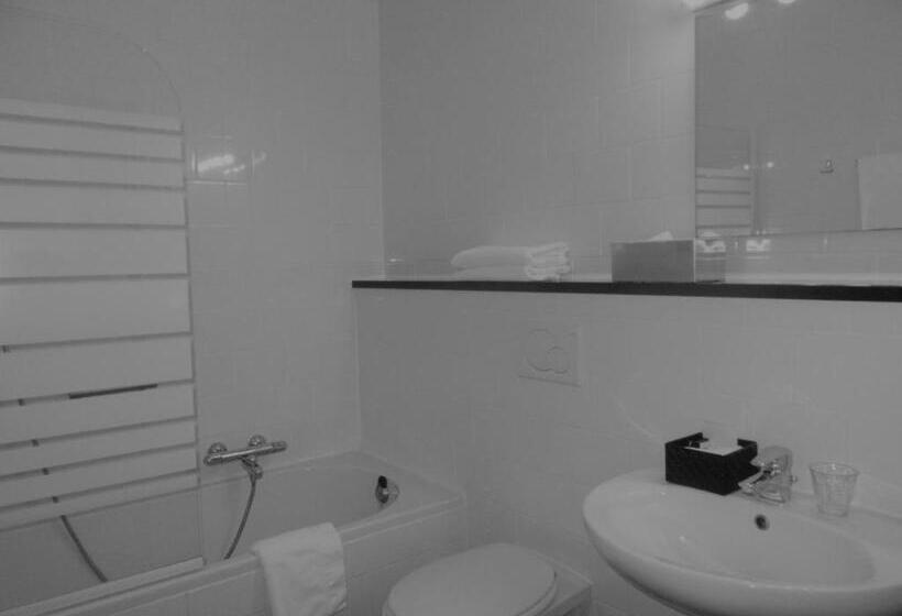 اتاق راحتی, Chambres D'hotes Rekko