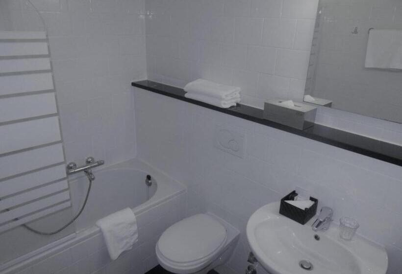 اتاق راحتی, Chambres D'hotes Rekko