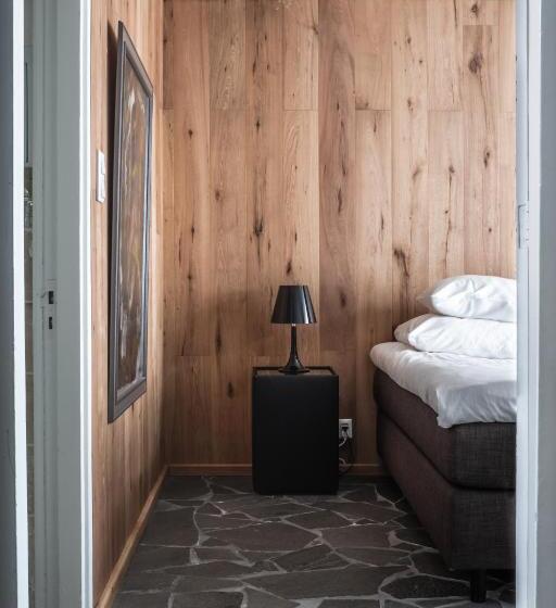 חדר משפחתי דלוקס, De Lochemse Berg