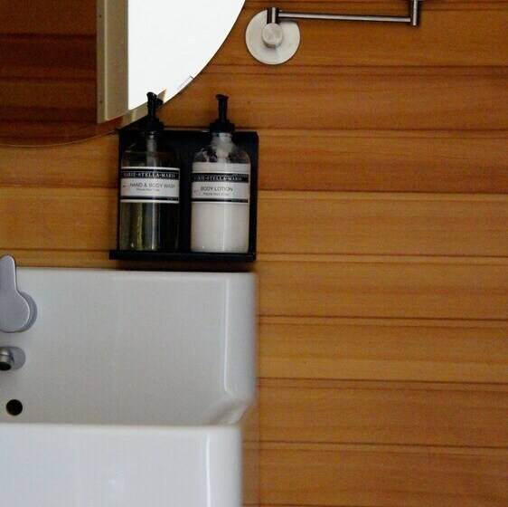 デラックスルーム, De Lochemse Berg