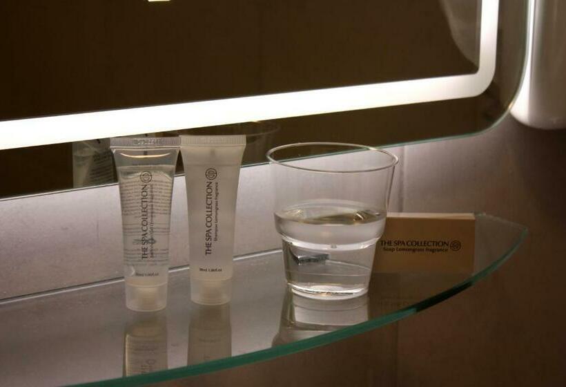 اتاق استاندارد, De Hoefpoort