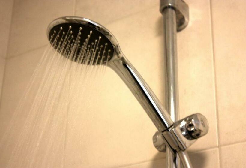 اتاق استاندارد, De Hoefpoort