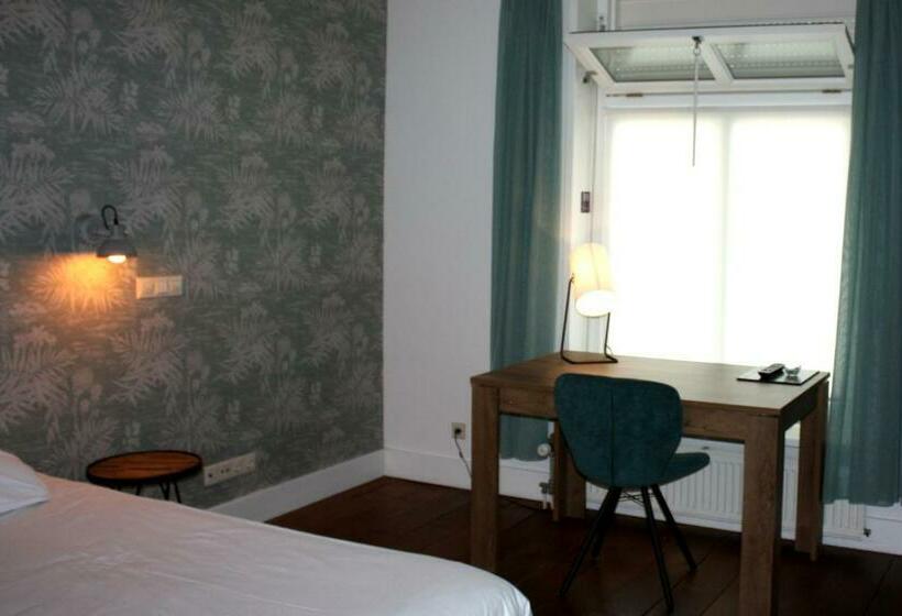 اتاق استاندارد, De Hoefpoort