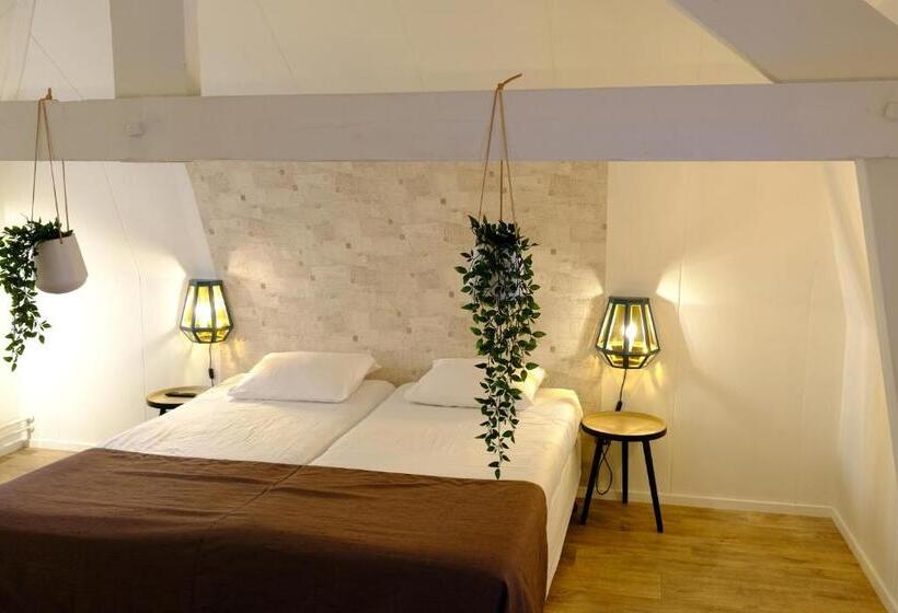 コンフォートルーム, Stadsherberg De Poshoorn