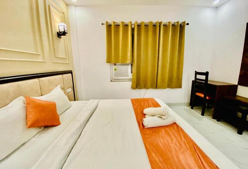 带大床的豪华间, Amritsar View With Swimming Pool   Best Selling Property In Amritsar